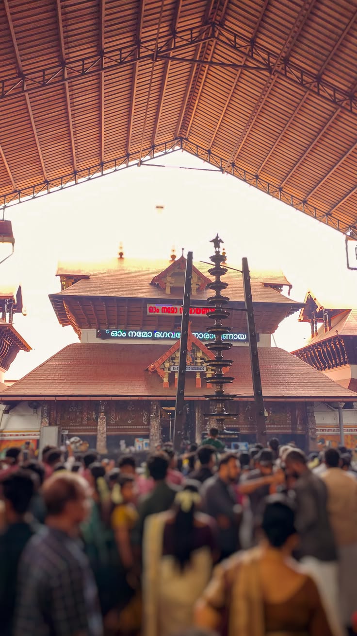 Guruvayur temple and elephant sanctuary tour from Madurai – Kerala