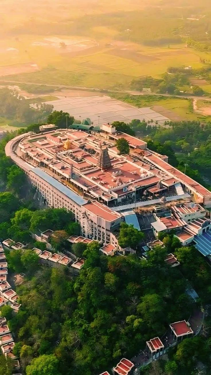 Palani Murugan hill temple pilgrimage tour from Madurai – Tamil Nadu
