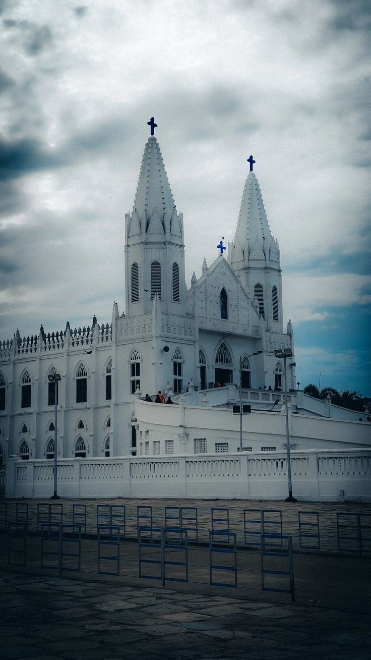 Velankanni Basilica Our Lady Good Health pilgrimage tour from Madurai