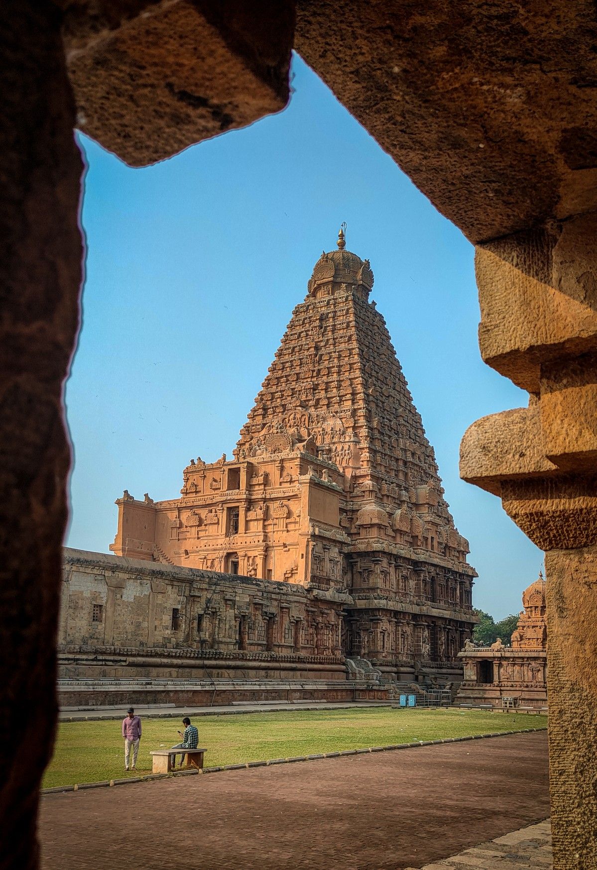 Thanjavur tour from Madurai – Brihadeeswarar Temple UNESCO World Heritage